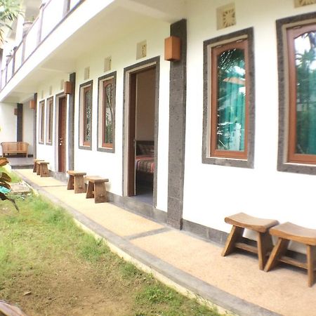 Ayu Guest House Санур Екстер'єр фото