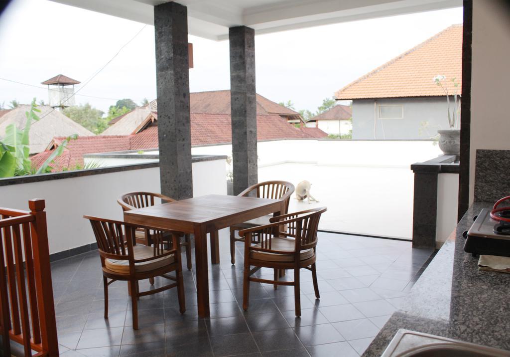 Ayu Guest House Санур Екстер'єр фото