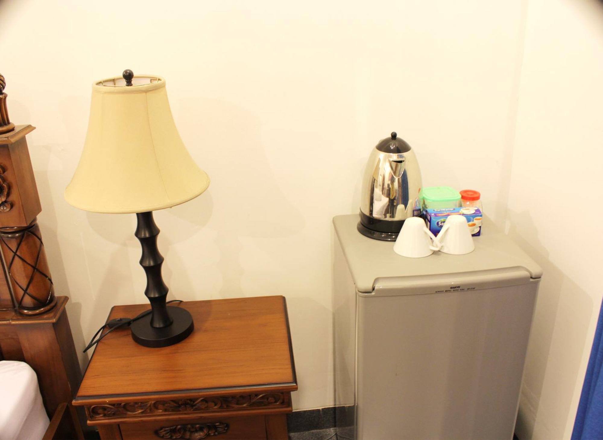Ayu Guest House Санур Екстер'єр фото